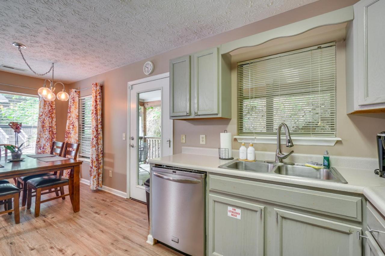 Gatlinburg Vacation Rental Balcony With Hot Tub! Eksteriør billede