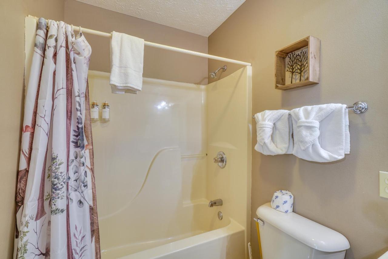 Gatlinburg Vacation Rental Balcony With Hot Tub! Eksteriør billede