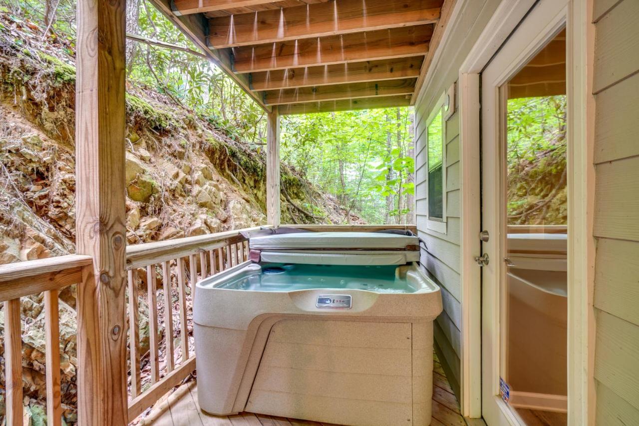 Gatlinburg Vacation Rental Balcony With Hot Tub! Eksteriør billede